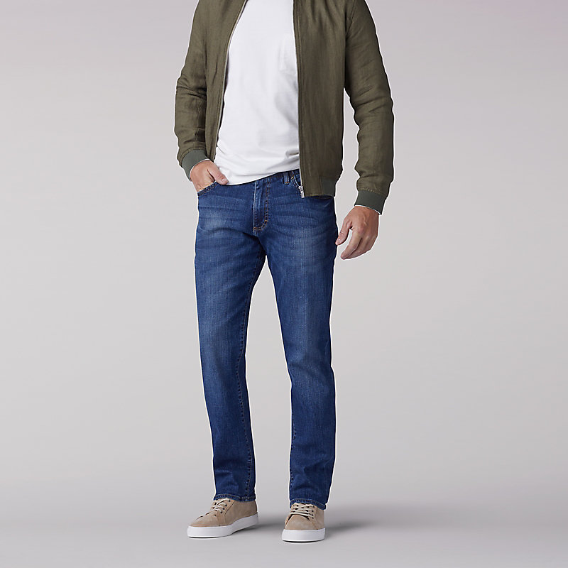 Lee Extreme Motion Straight Fit Tapered Leg Jeans