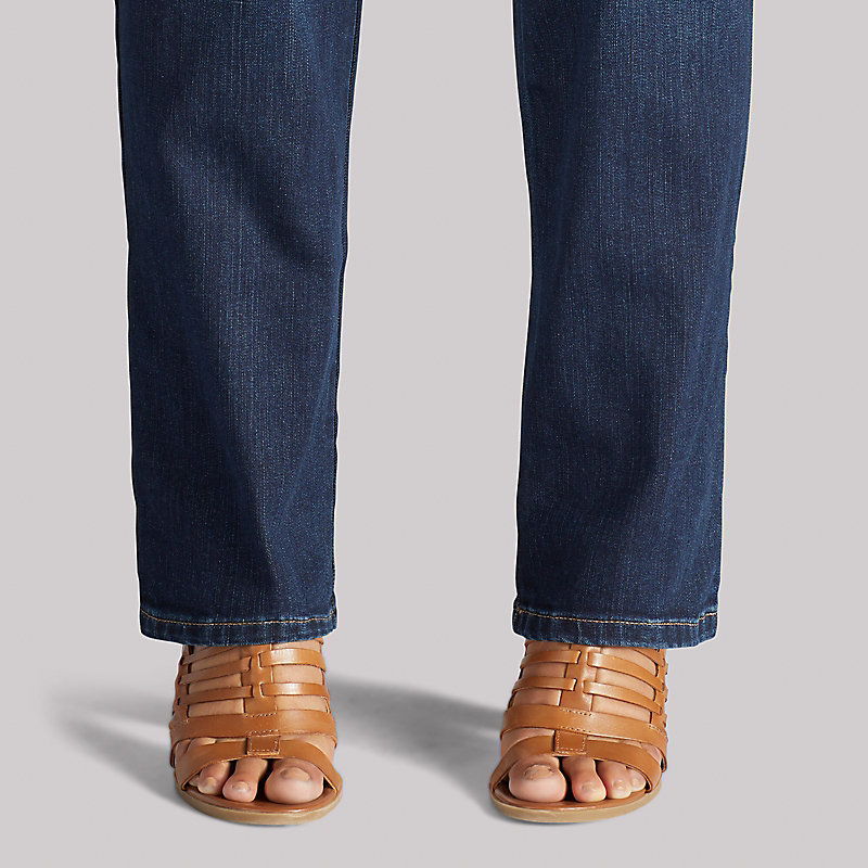 thumbnail image 2 of Straght... 2 of 13