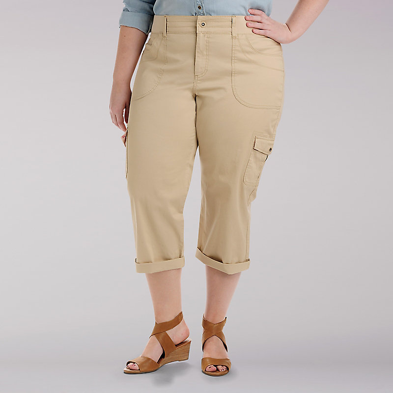 Lee Relaxed Fit Austyn Cargo Capri - Plus