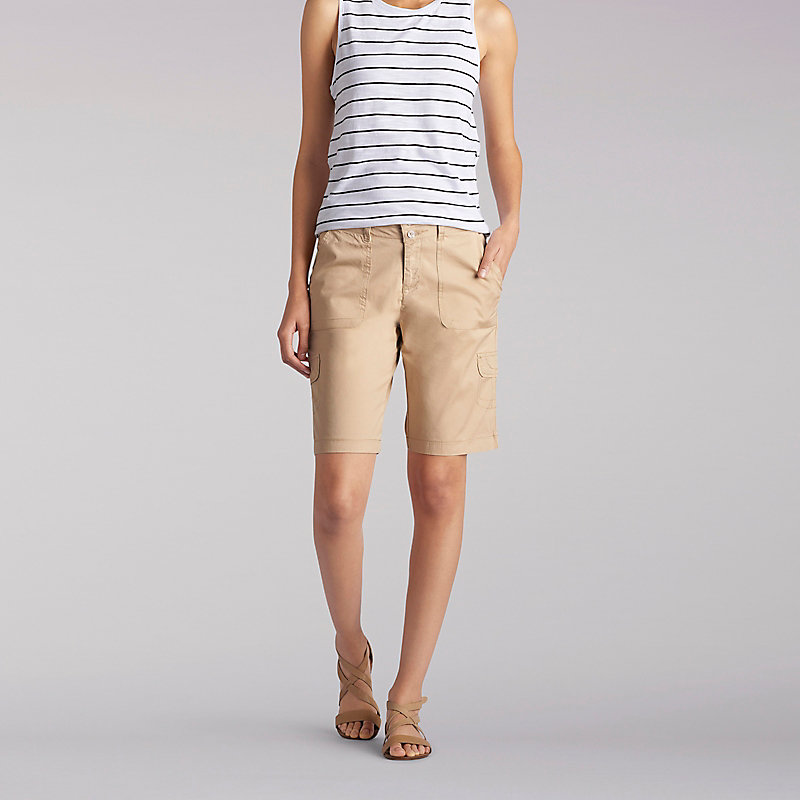 Lee Relaxed Fit Avey Cargo Bermuda - Petite