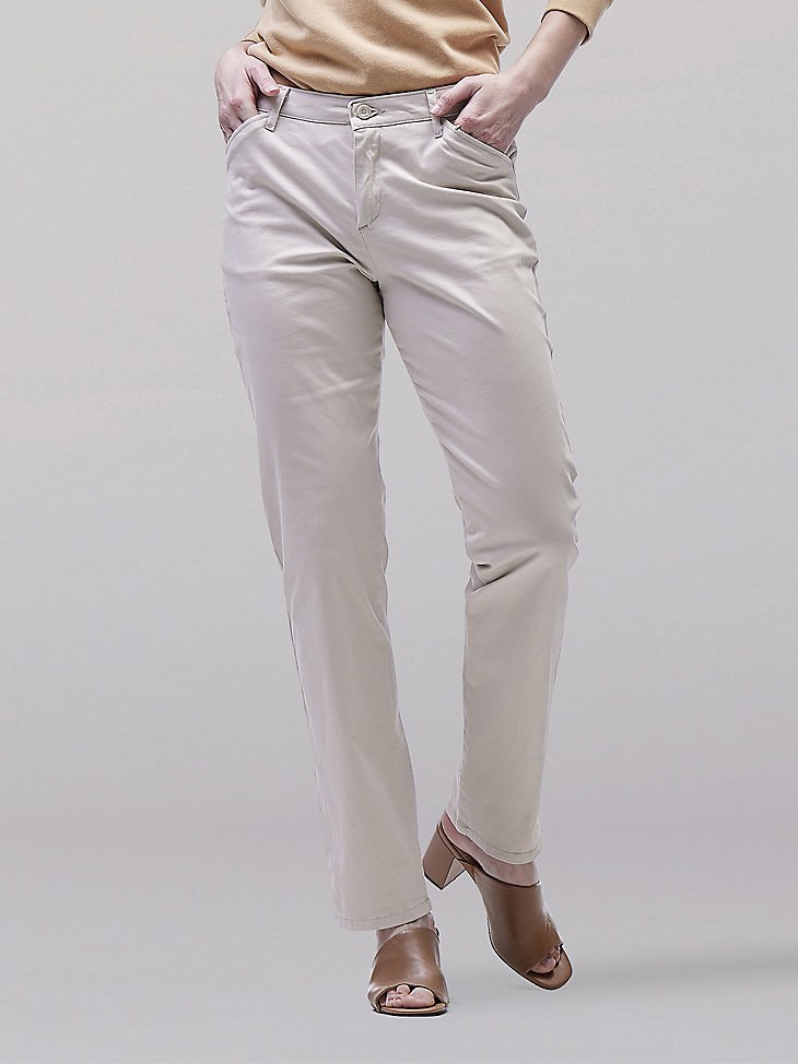 WOMEN’S RELAXED FIT STRAIGHT LEG PANT (ALL DAY PANT) IN PARCHMENT