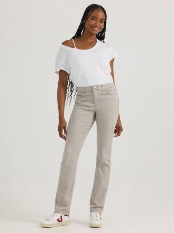 Women's Instantly Slims Relaxed Fit Straight Leg Jean