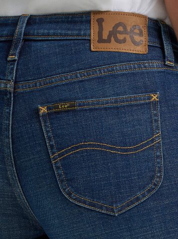 Women's Legendary Relaxed Denim Bermuda