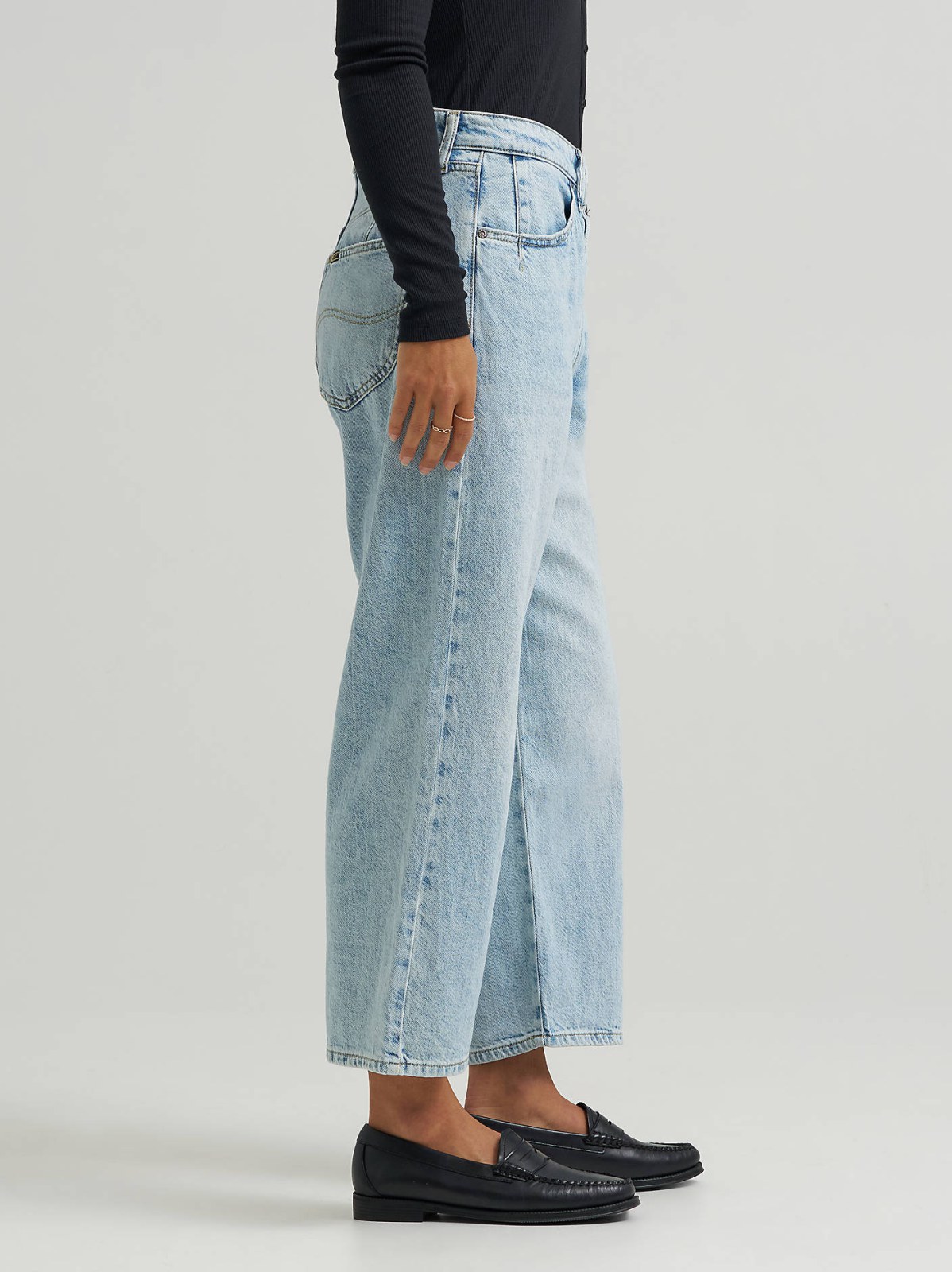 Women's Loose Crop Button-Fly Jean - view 4