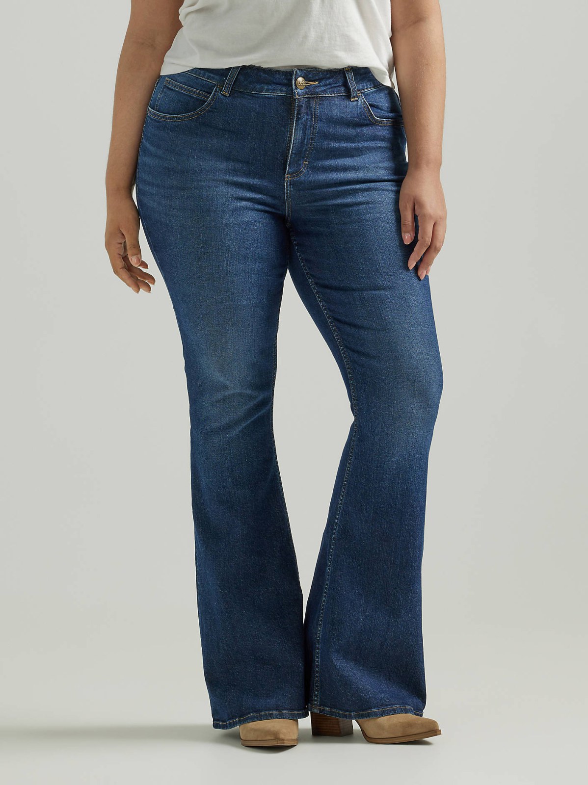 Women's Legendary Flare Jean (Plus) - view 2