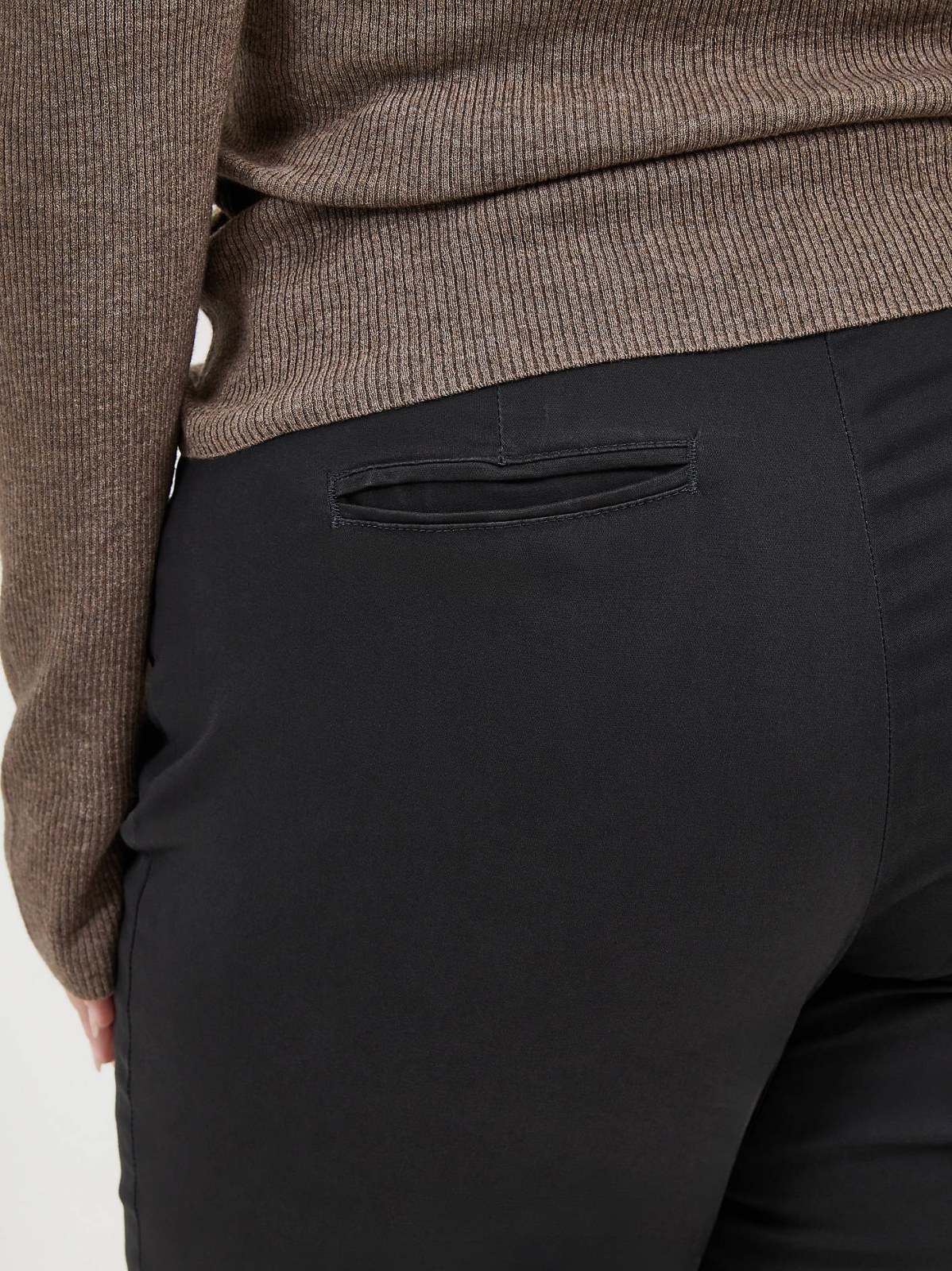 Women’s Relaxed Fit Straight Leg Pant All Day Pant (Plus) - view 5