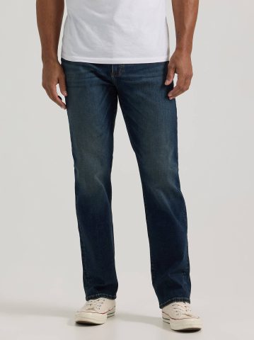 Men's Extreme Motion Relaxed Straight Jean