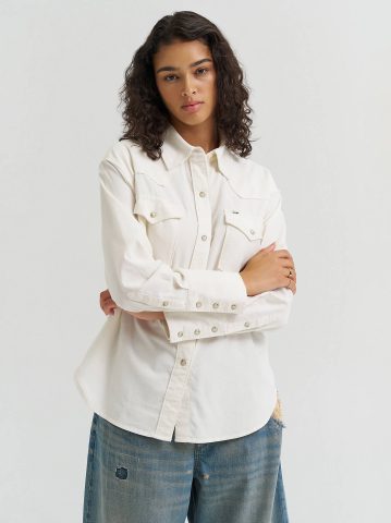 Women's Relaxed Essential Western Shirt — alternate view