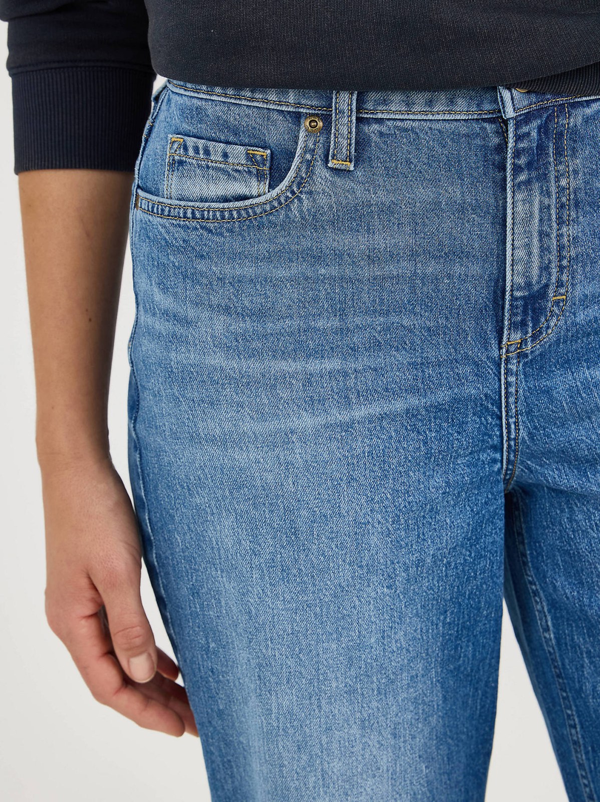 Women's Legendary Wide Leg Crop Jean - view 7