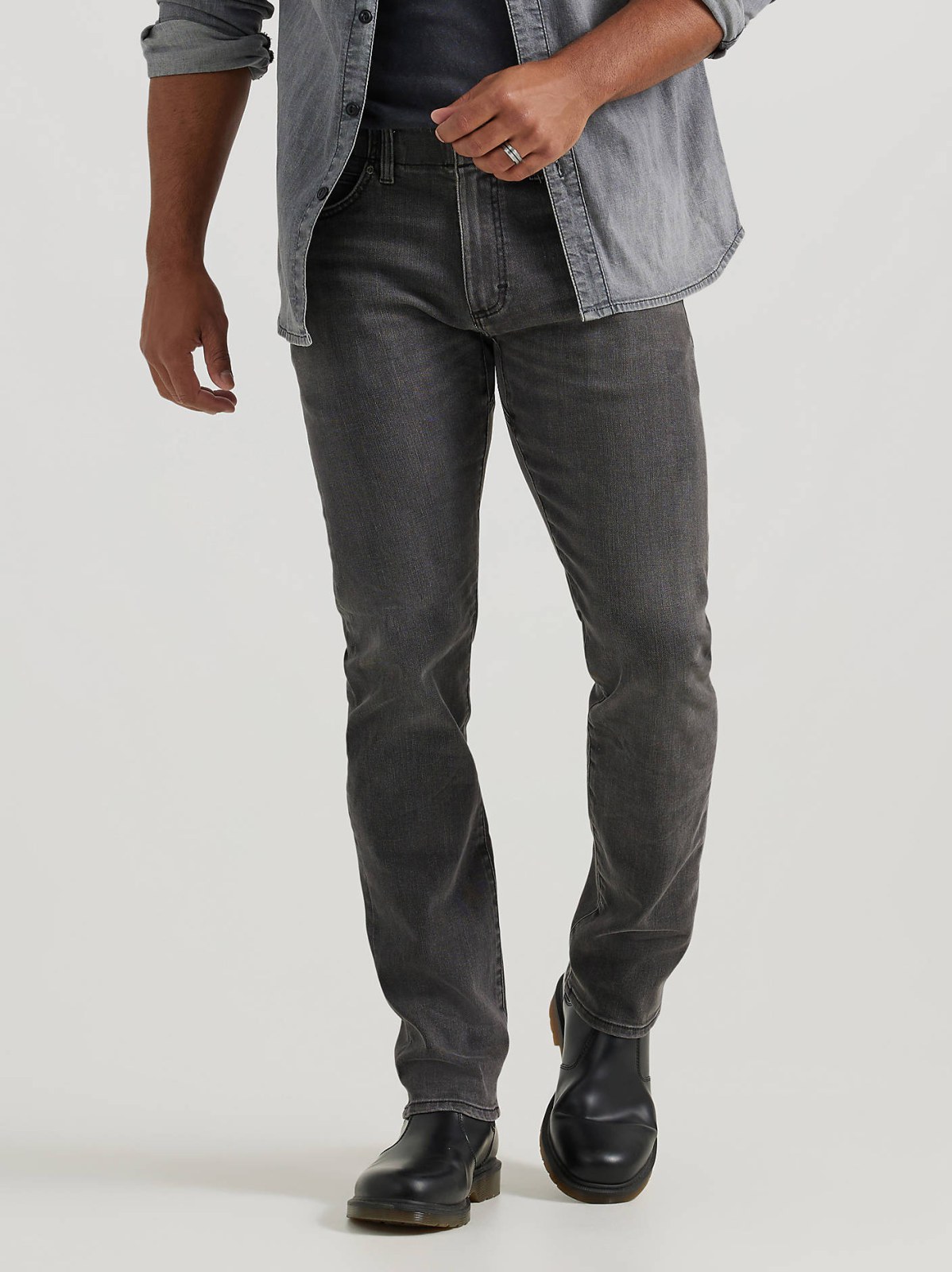 Men's Extreme Motion MVP Slim Fit Tapered Jean - view 2