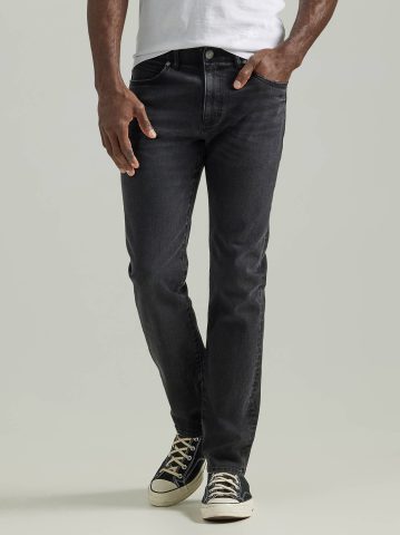 Men's Extreme Motion MVP Slim Straight Jean — alternate view
