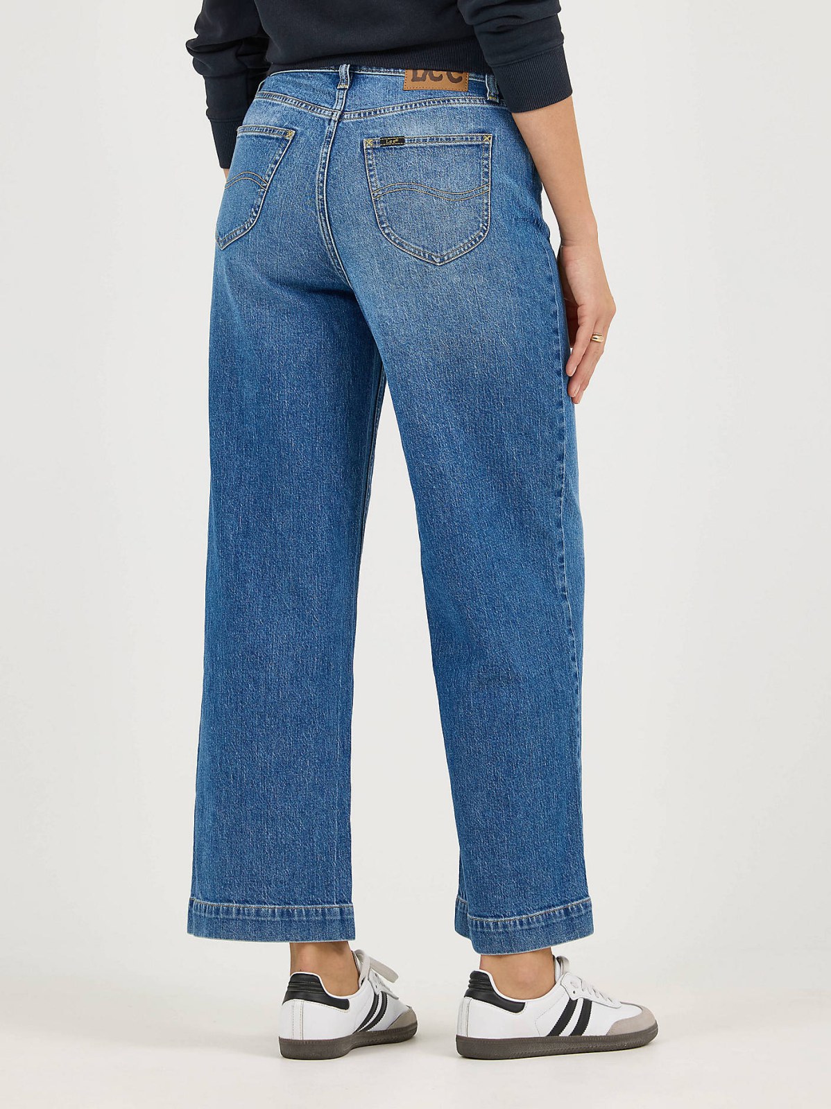 Women's Legendary Wide Leg Crop Jean - view 4