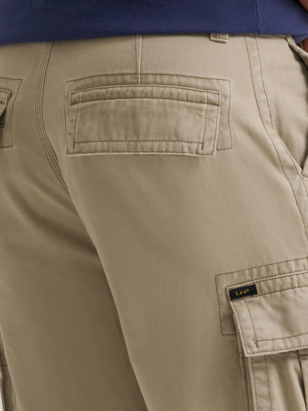 Men's Legendary Loose Sierra Cargo Short - view 5