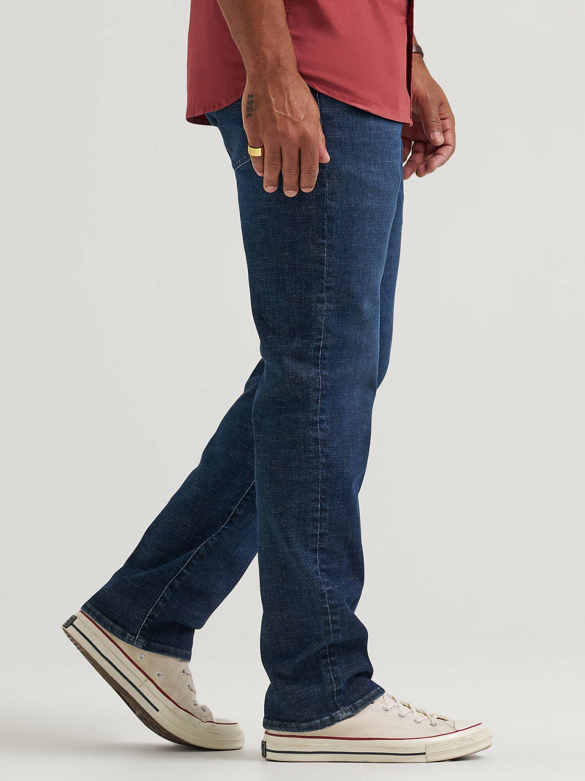 Men's Extreme Motion Regular Straight Jean with Cool Temp Technology - view 4