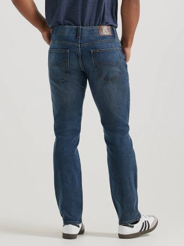 Men's Extreme Motion MVP Straight Fit Tapered Jean