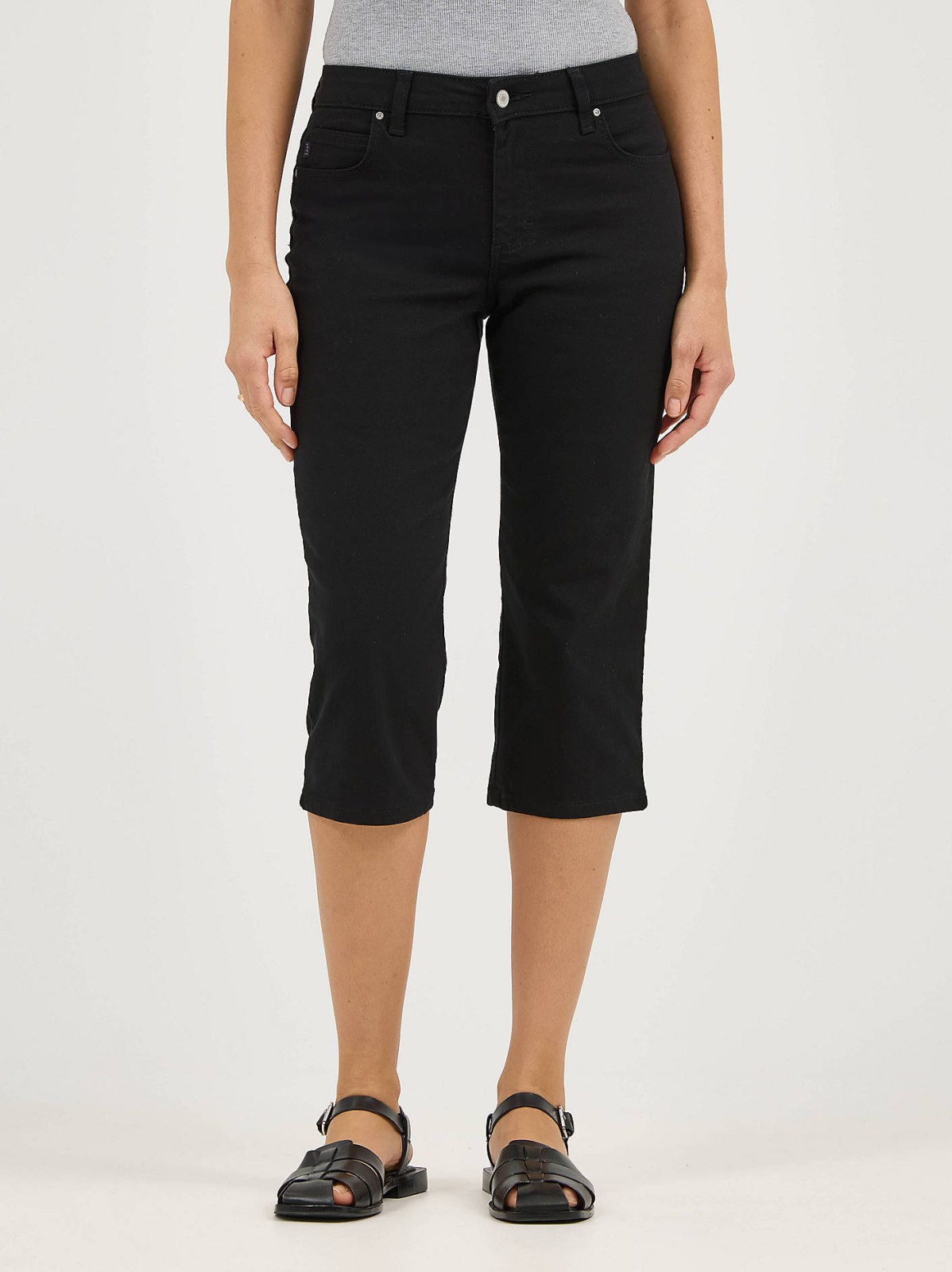 Women’s Relaxed Fit Capri - view 2