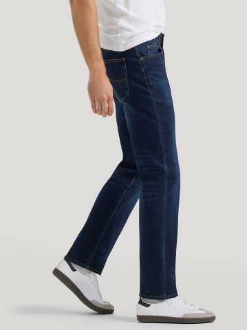 Men's Extreme Motion MVP Slim Straight Jean