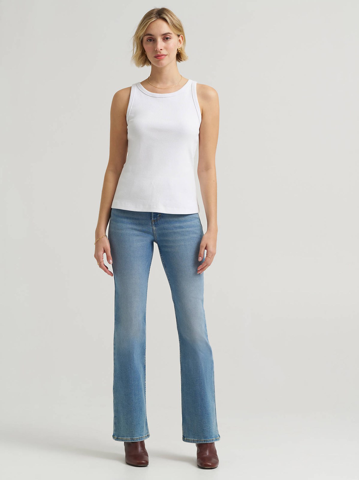 Women's Solid Ribbed Tank Top - view 3