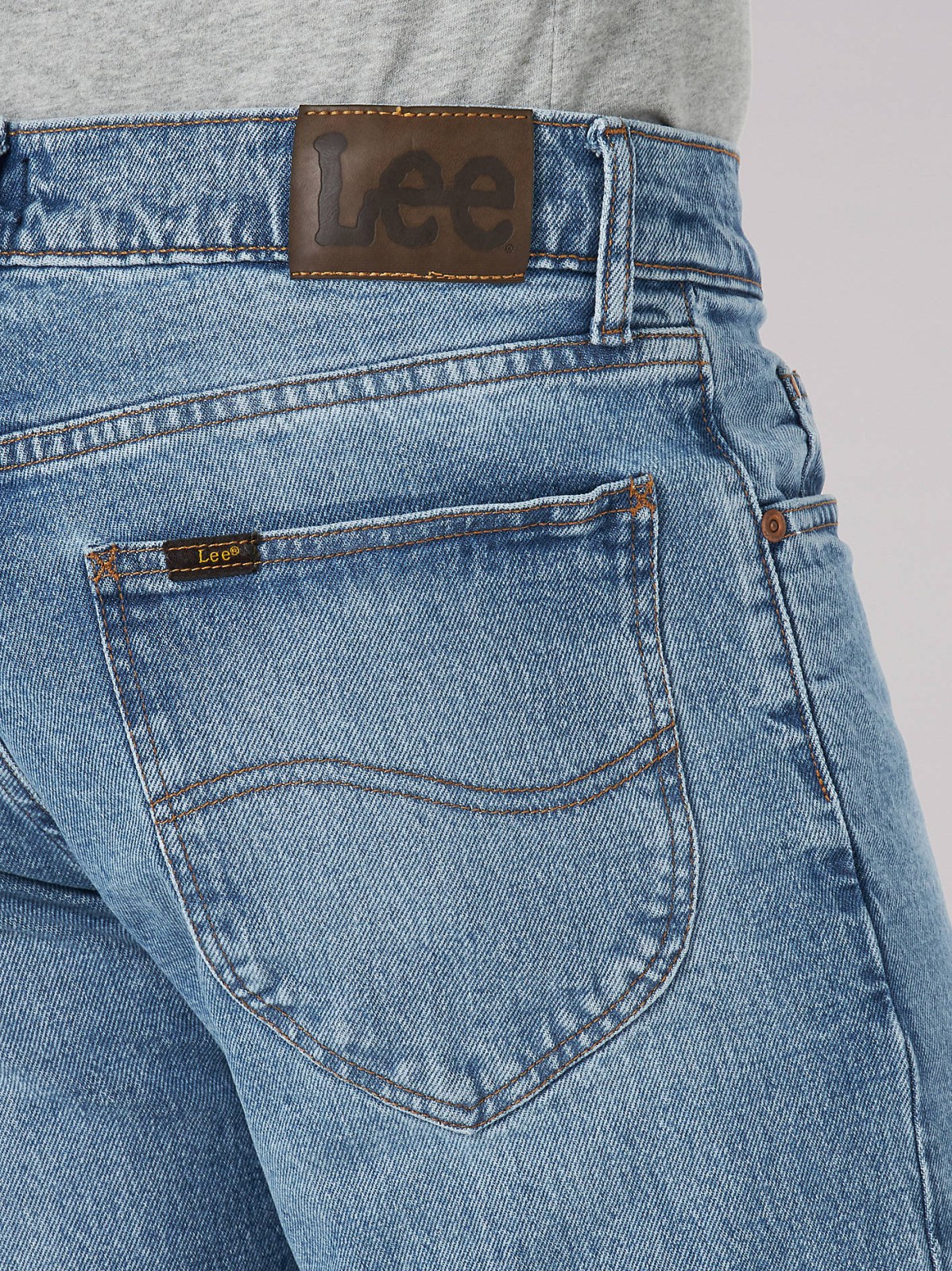Men's Legendary Regular Straight Jean - view 5
