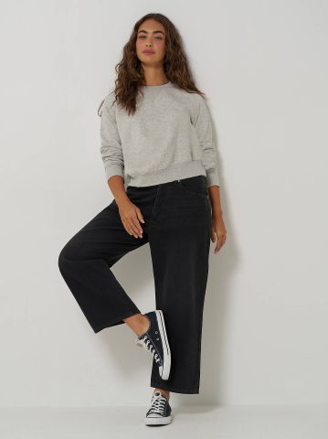 Women's Loose Crop Button-Fly Jean