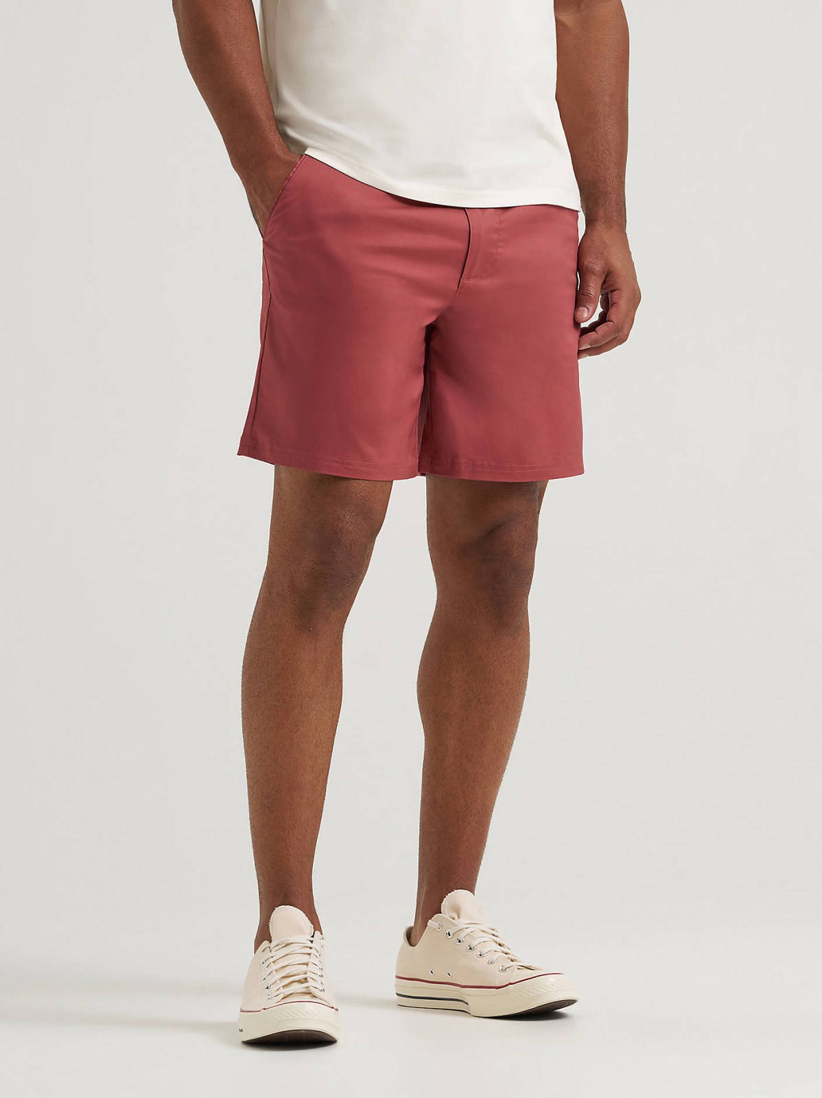 Men's Extreme Motion 7" Flat Front Short - view 2