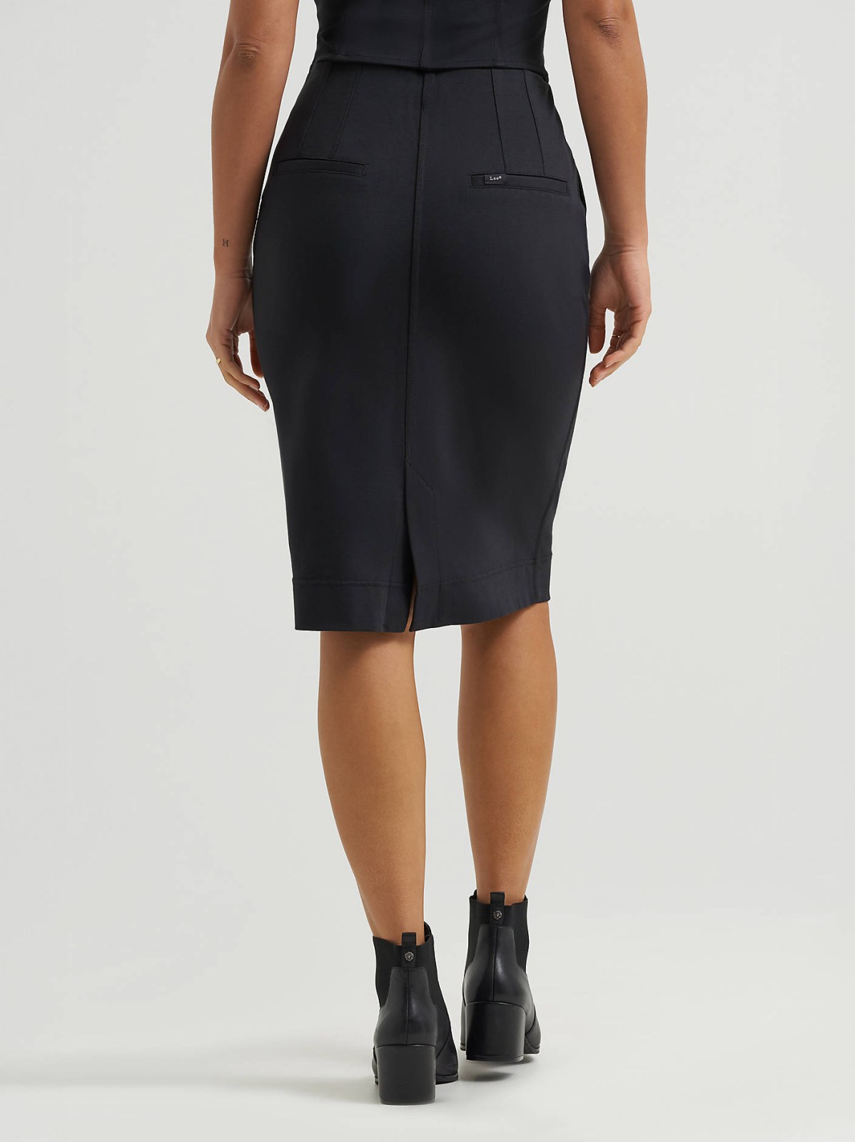 Women's High Rise Pull On Knit Pencil Skirt - view 3