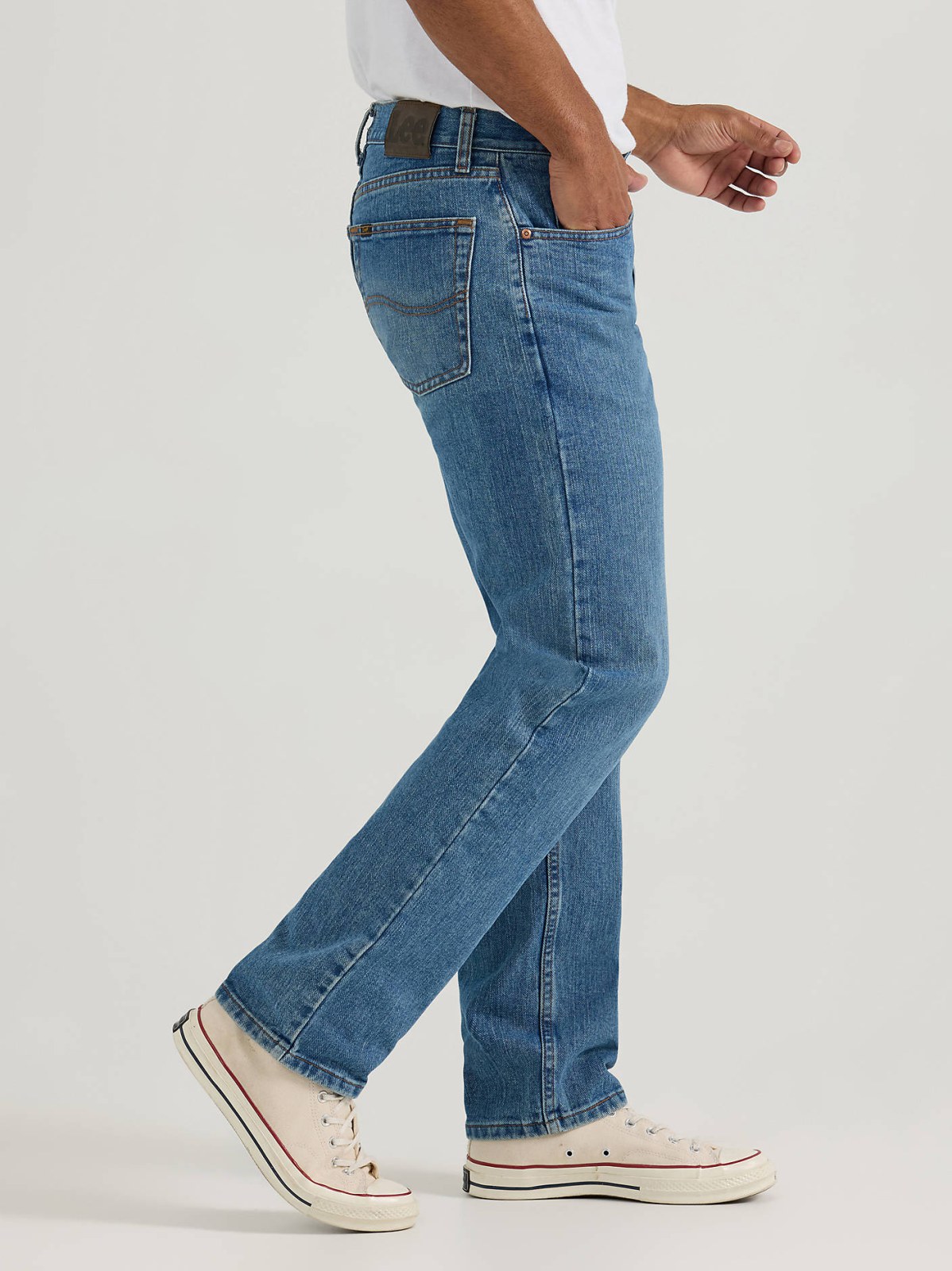 Men's 100% Cotton Regular Fit Straight Leg Heavyweight Jean - view 4