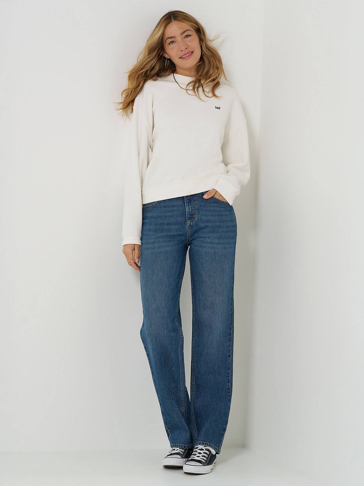 Women's Legendary Relaxed Straight Jean - view 7