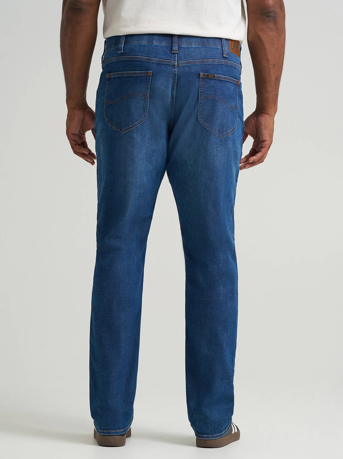 Men's Extreme Motion Athletic Tapered Leg Jean (Big & Tall) - view 3