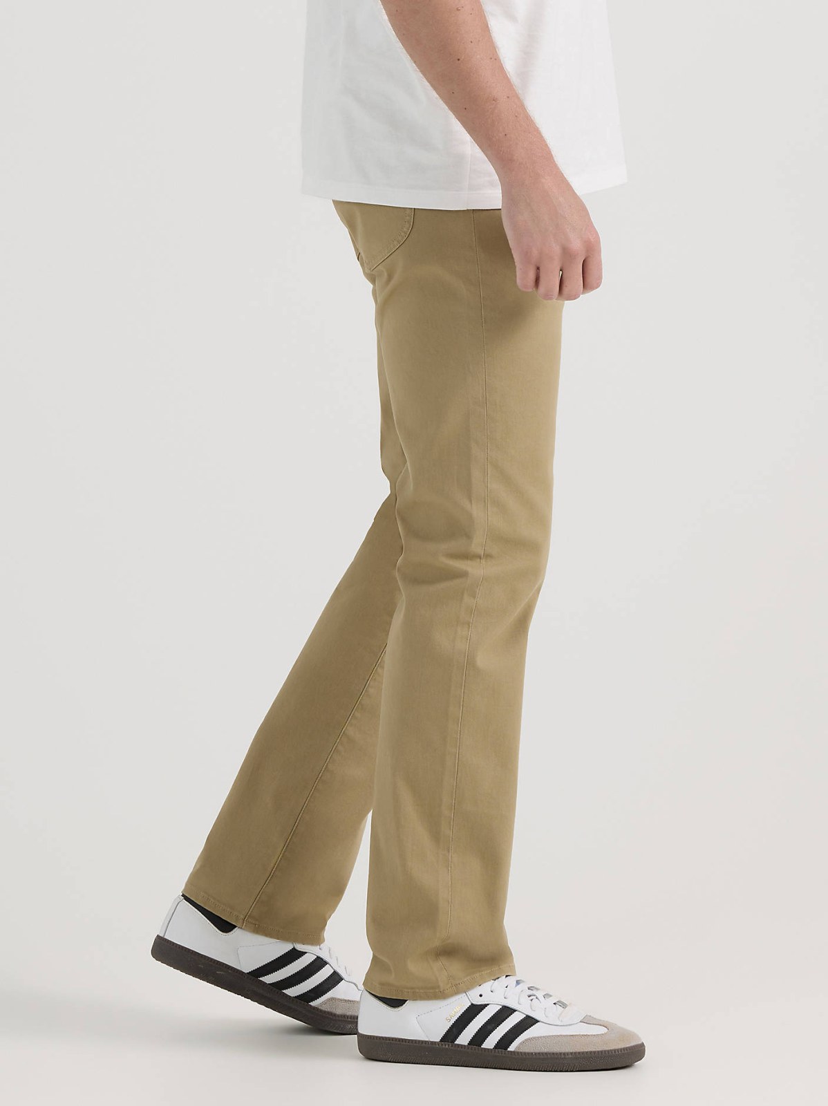 Men's Extreme Motion Regular Straight Twill Jean - view 4