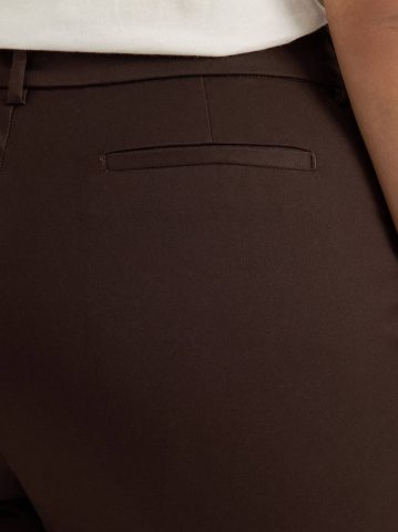 Women's Wrinkle Free Relaxed Fit Straight Leg Pant (Plus)