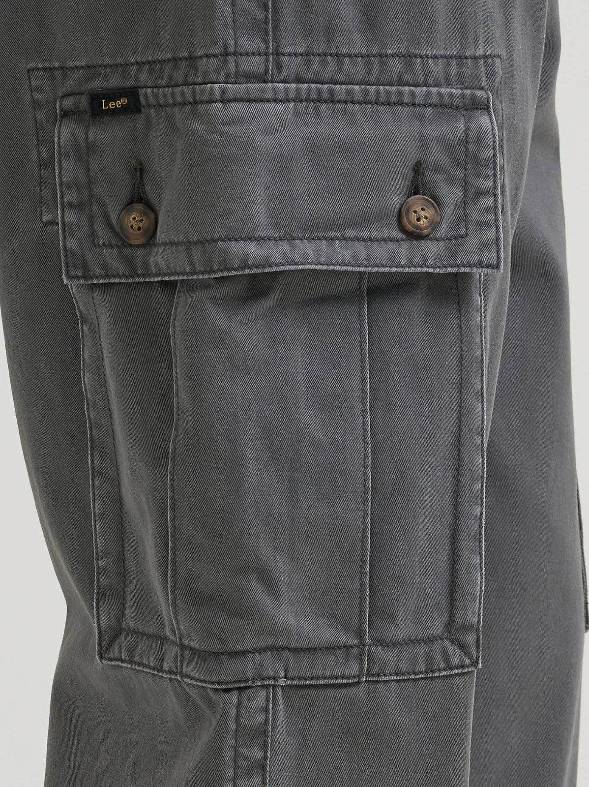 Men's Legendary Loose Straight Cargo Pant - view 7