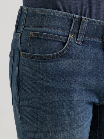 Men's Extreme Motion MVP Straight Fit Tapered Jean