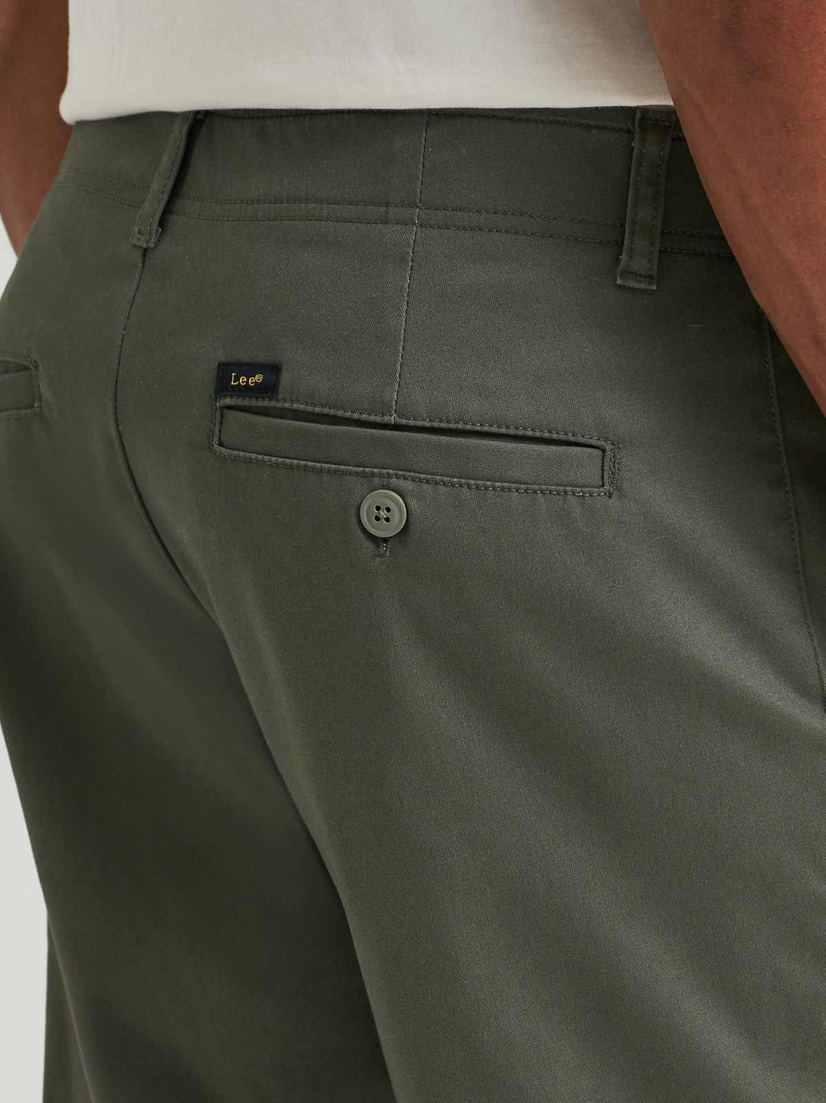 Men's Extreme Motion Slim Fit Khaki Pant - view 6