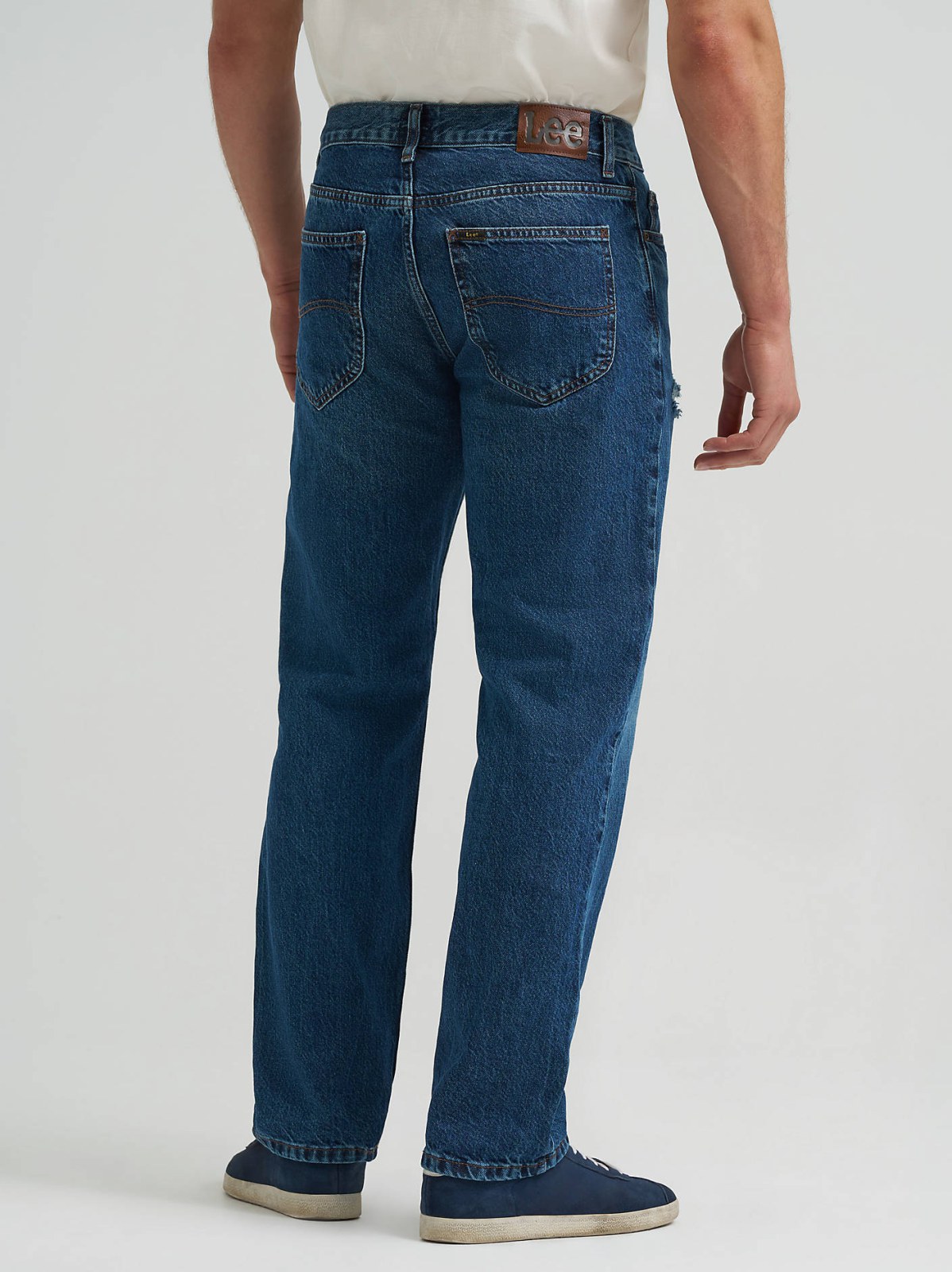 Men's Distressed 100% Cotton Relaxed Straight Jean - view 3
