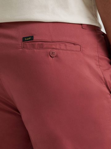 Men's Extreme Motion 7" Flat Front Short