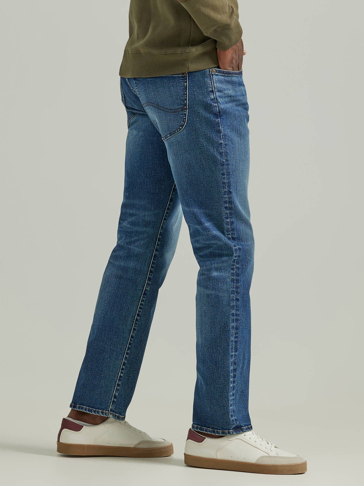 Men's Extreme Motion MVP Athletic Tapered Leg Jean - view 4