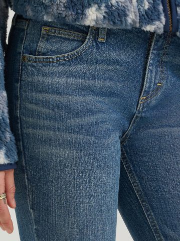 Women's Legendary High Rise Slim Straight Jean