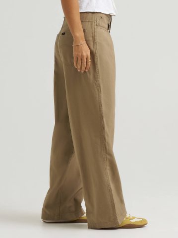 Women's Low Rise Slouch Chino Pant