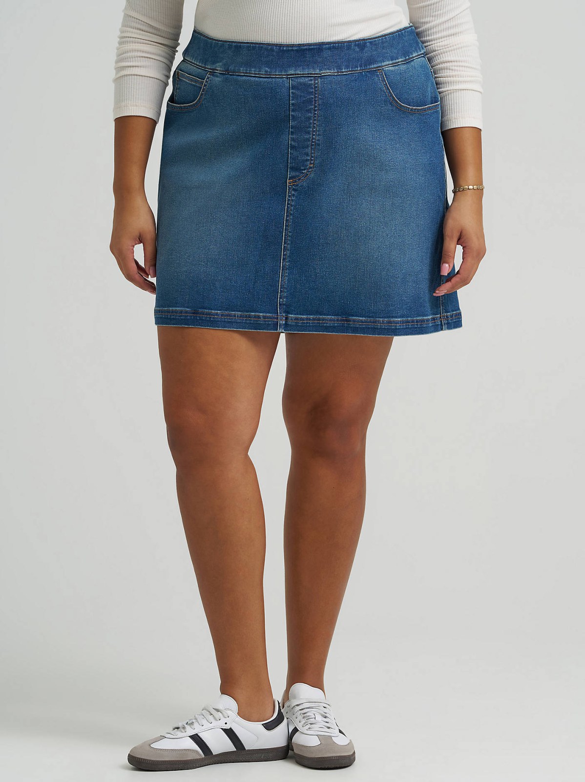Women's Pull On Denim Skort (Plus) - view 2