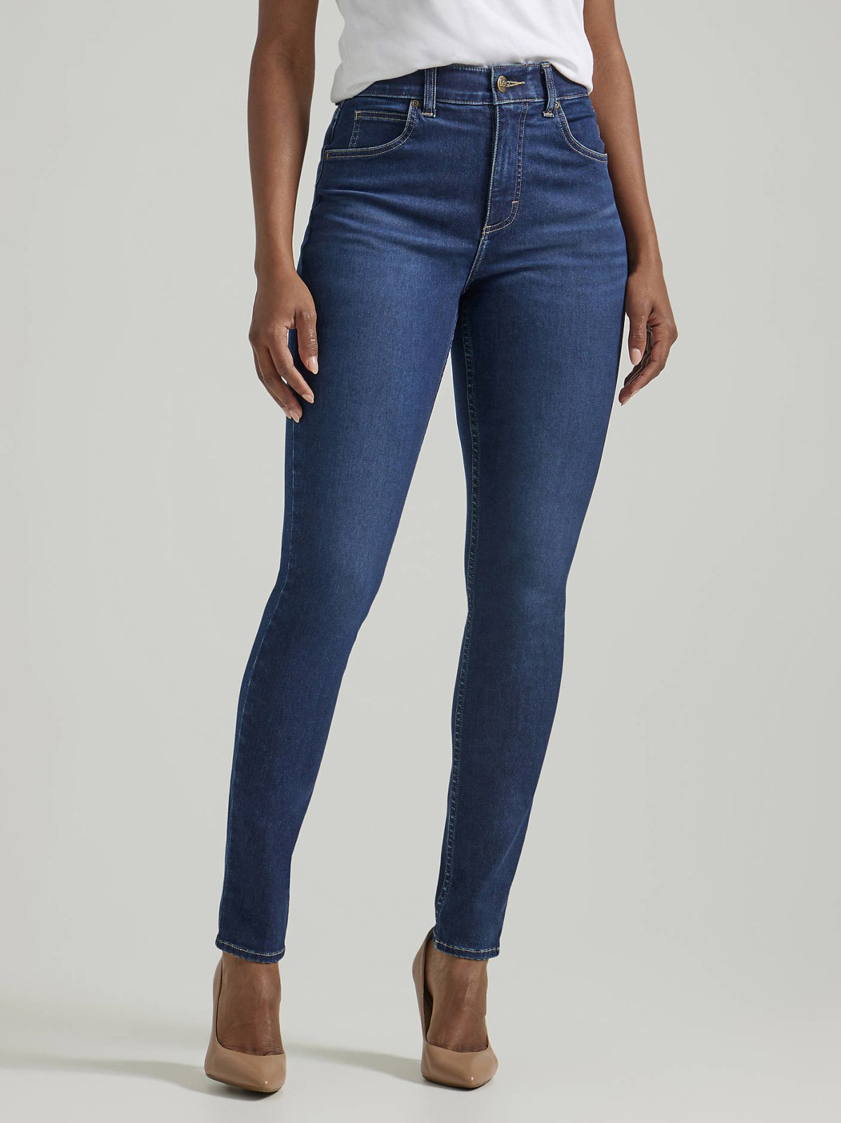Women's Ultra Lux Comfort with Flex Motion Skinny Leg Jean (Petite) - view 2