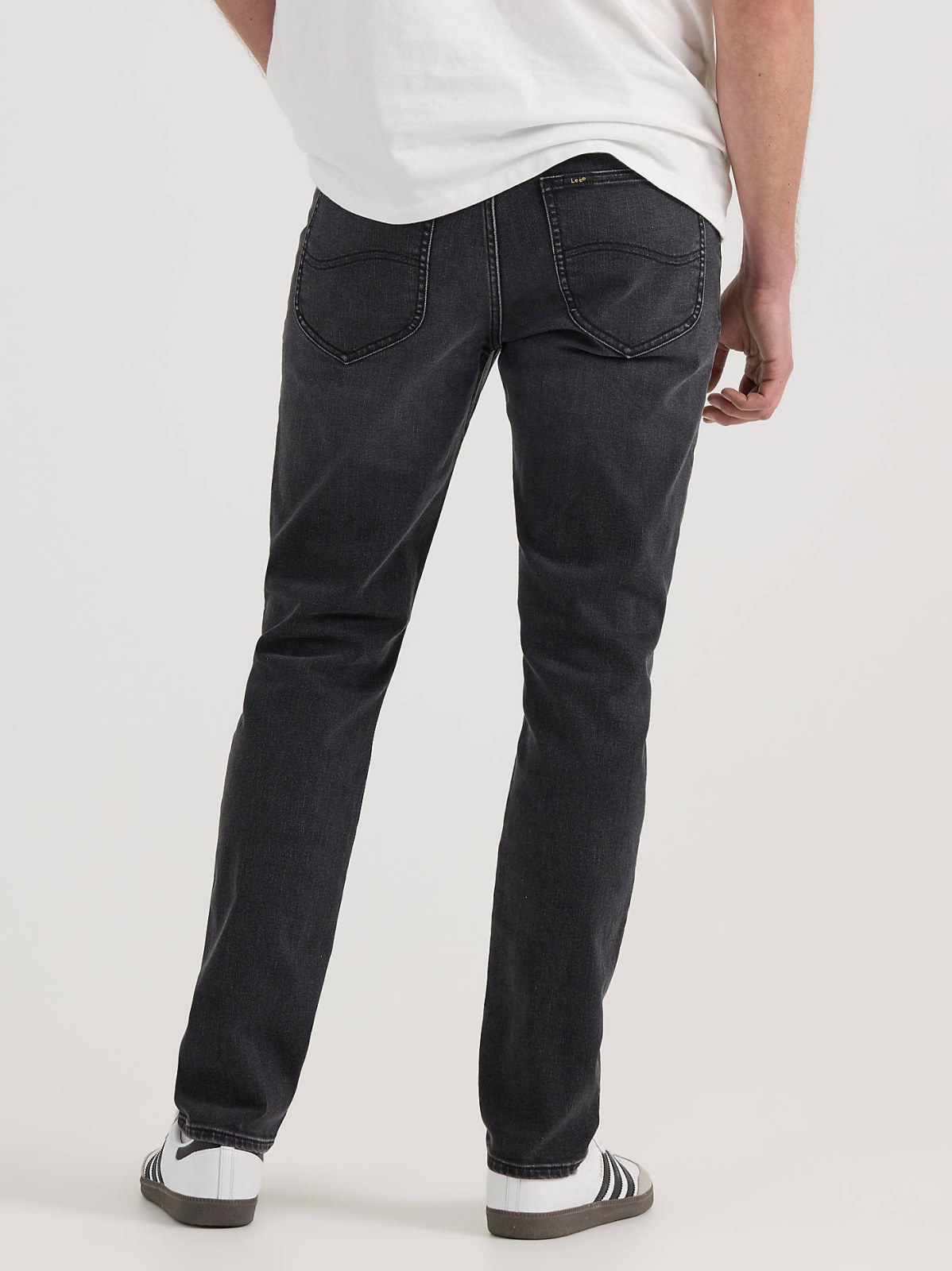 Men's Extreme Motion Regular Taper Jean - view 3