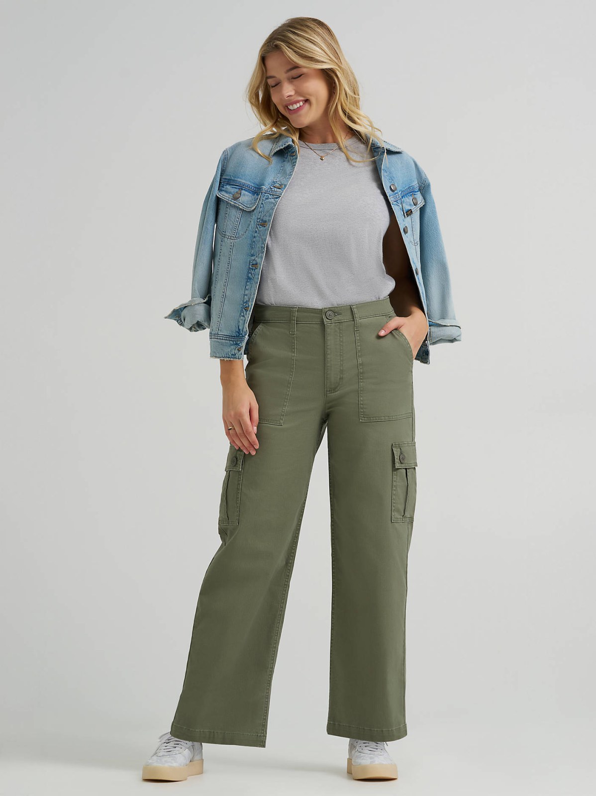 Women's Loose Straight Cargo Pant - view 7