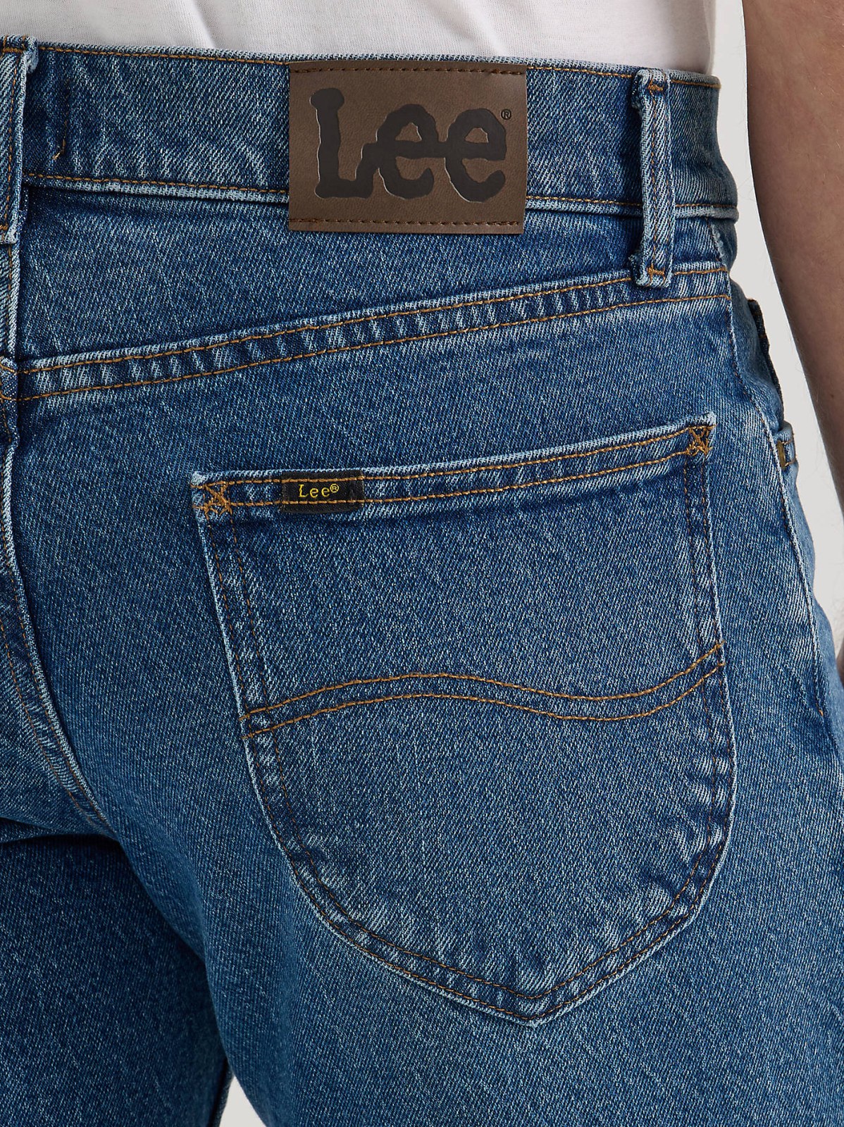 Men's Legendary Regular Straight Jean - view 5