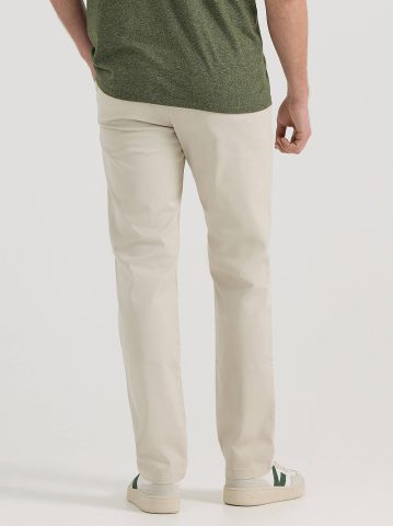 Men's Legendary Slim Straight Flat Front Pant