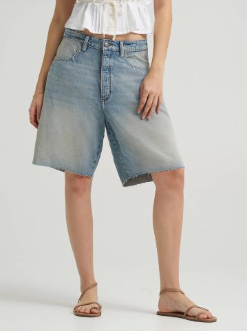 Women's Low Rise Button-Fly Darted Slouch Denim Bermuda — alternate view