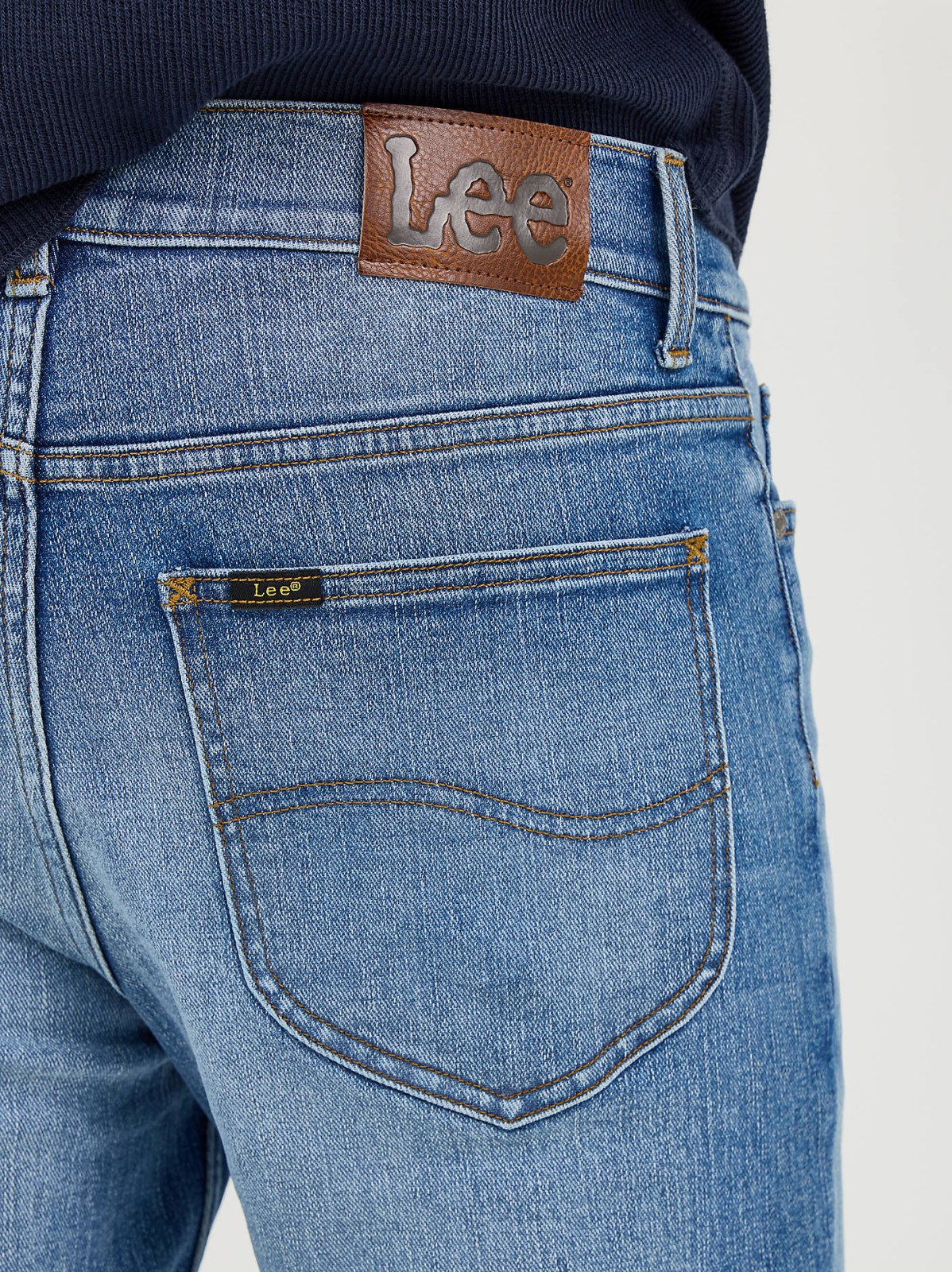 Men's Heritage Denim MVP Slim Straight Jean - view 5