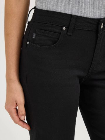 Women’s Relaxed Fit Capri