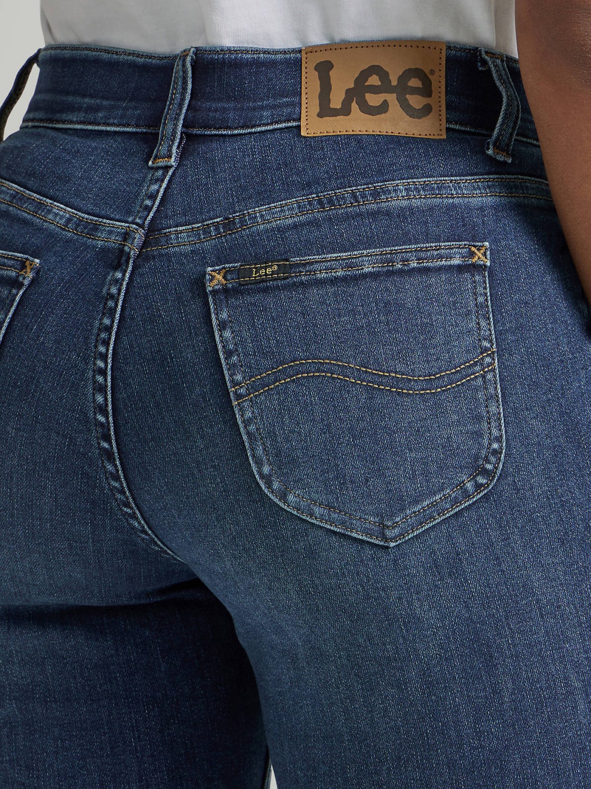 Women's Ultra Lux Comfort with Flex Motion Bootcut Jean - view 7