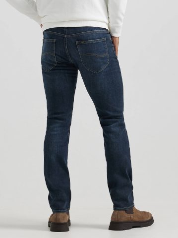 Men's Extreme Motion MVP Slim Fit Tapered Jean